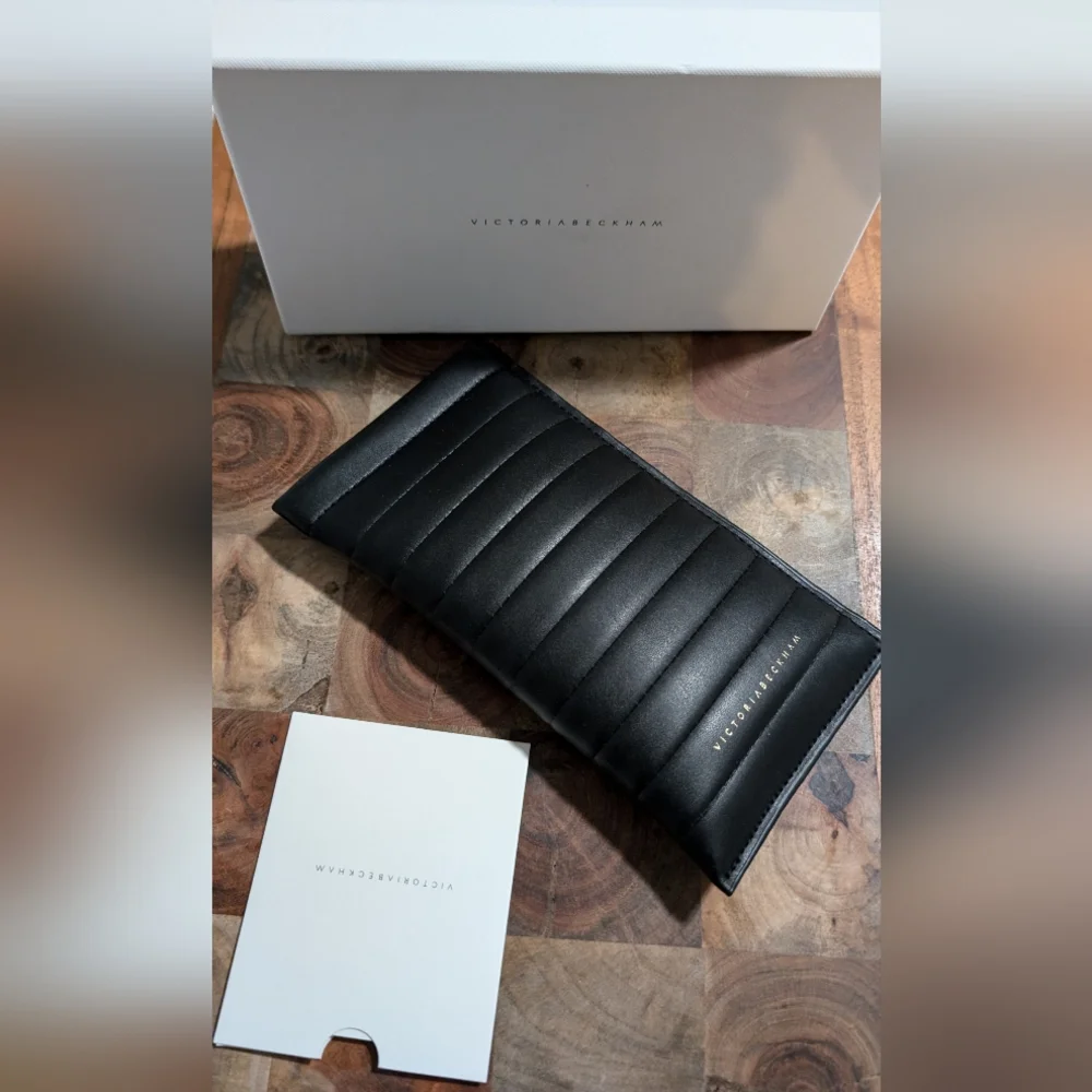 Victoria Beckham Glass Case  + Box - No Glasses Included - Nwt ❤️